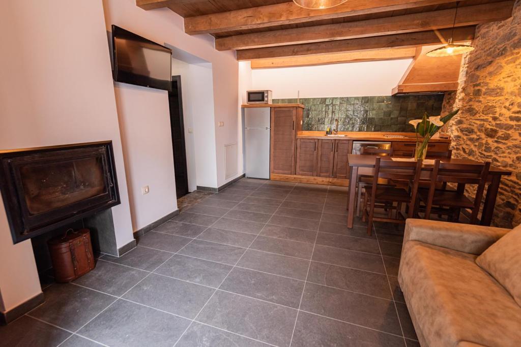 Apartamentos Rurales Casa Llongo Coana Eksteriør billede