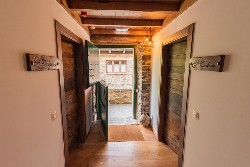 Apartamentos Rurales Casa Llongo Coana Eksteriør billede